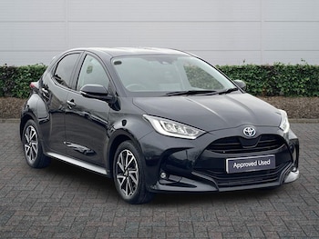 Used Toyota Yaris 2023 for sale - 77724866: Photo