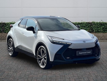 Used Toyota C-HR 2024 for sale - 77725063: Photo