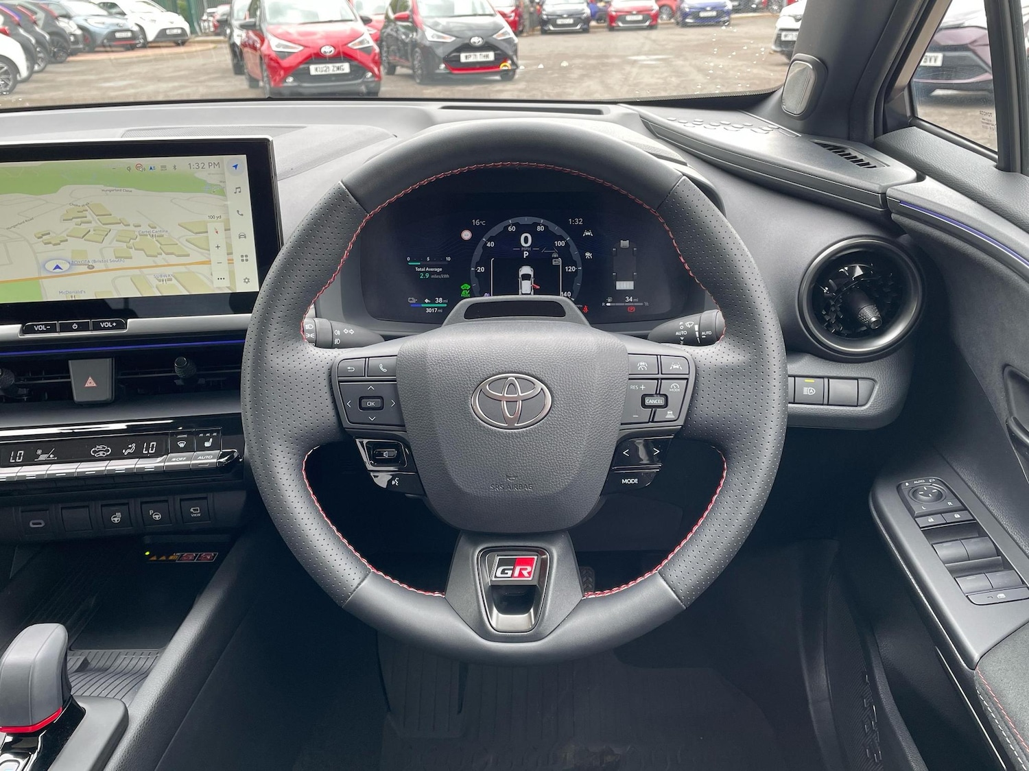 Used Toyota C-HR 2025 for sale - 76111652: Photo 6