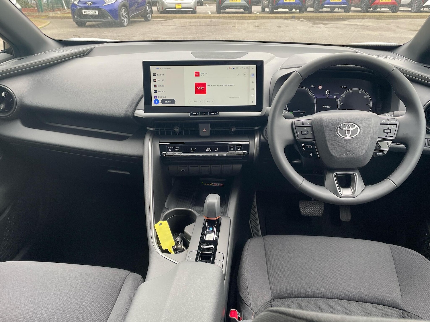 Used Toyota C-HR 2025 for sale - 76111663: Photo 5
