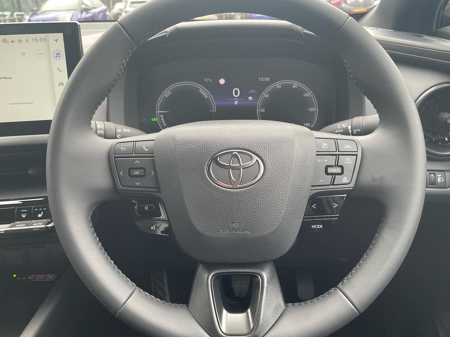Used Toyota C-HR 2025 for sale - 76111663: Photo 8