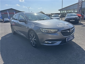 2018 (18) - 1.5T Tech Line Nav 5dr