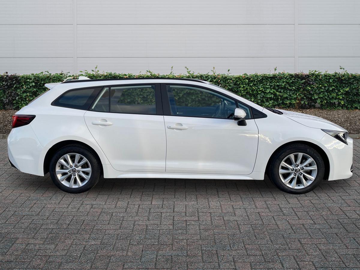 Used Toyota Corolla 2024 for sale - 76609236: Photo 5