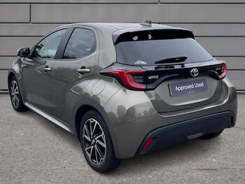 Used Toyota Yaris 2024 for sale - 76730825: Photo