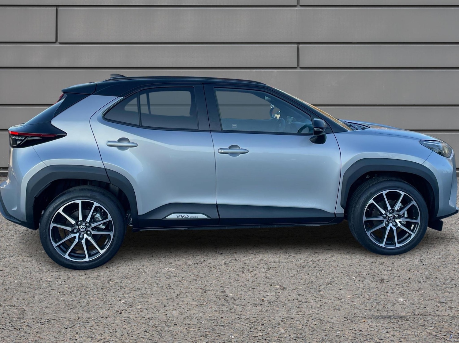Used Toyota Yaris Cross 2025 for sale - 76110947: Photo 16