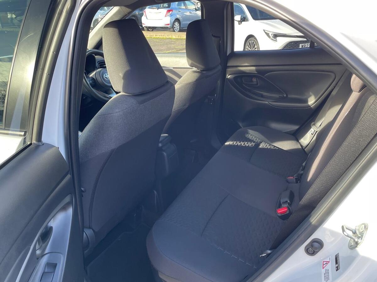 Used Toyota Yaris Cross 2023 for sale - 77177422: Photo 15