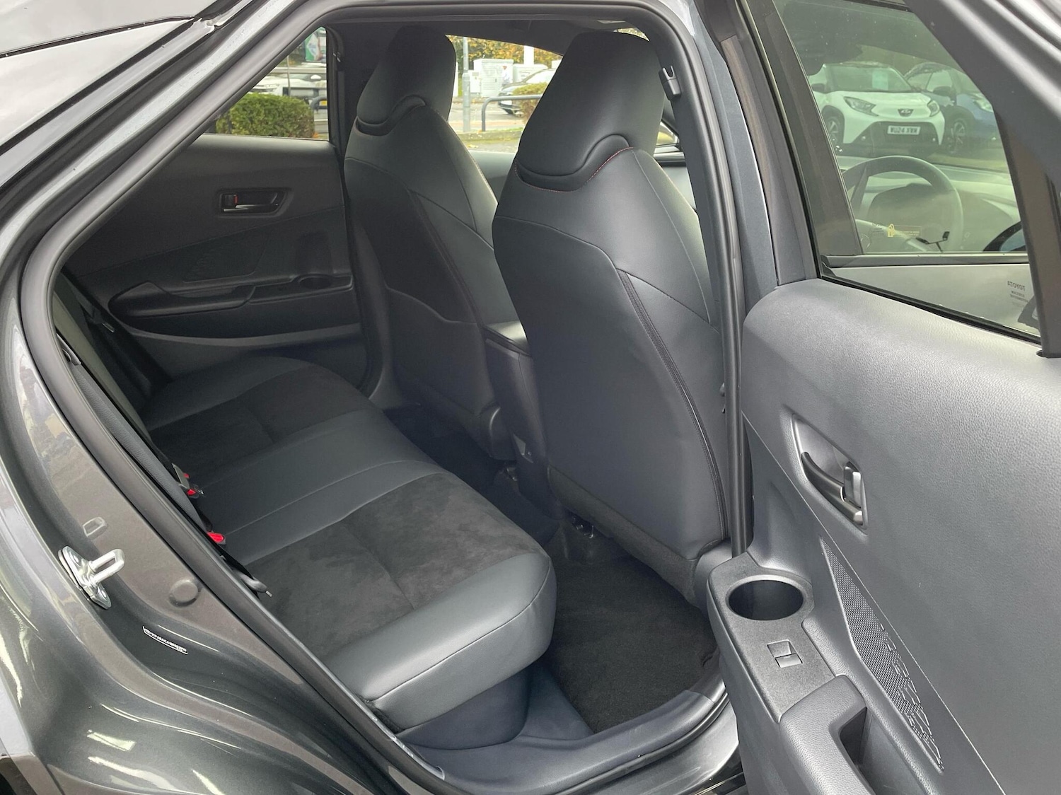 Used Toyota C-HR 2024 for sale - 76730646: Photo 13