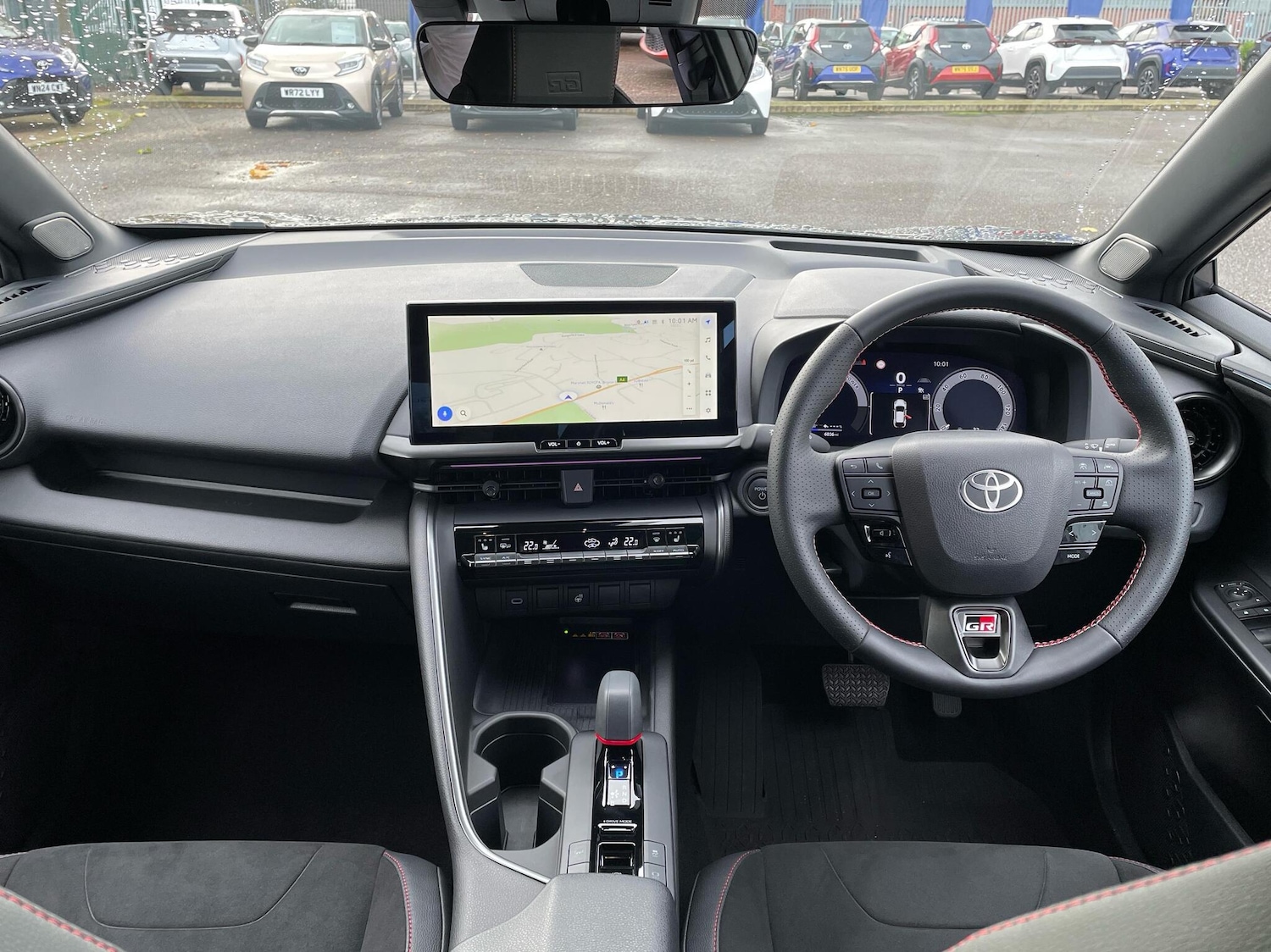 Used Toyota C-HR 2024 for sale - 76730646: Photo 5