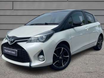 Used Toyota Yaris 2017 for sale - 74812019: Photo