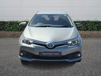 Used Toyota Auris 2017 for sale - 78363775: Photo
