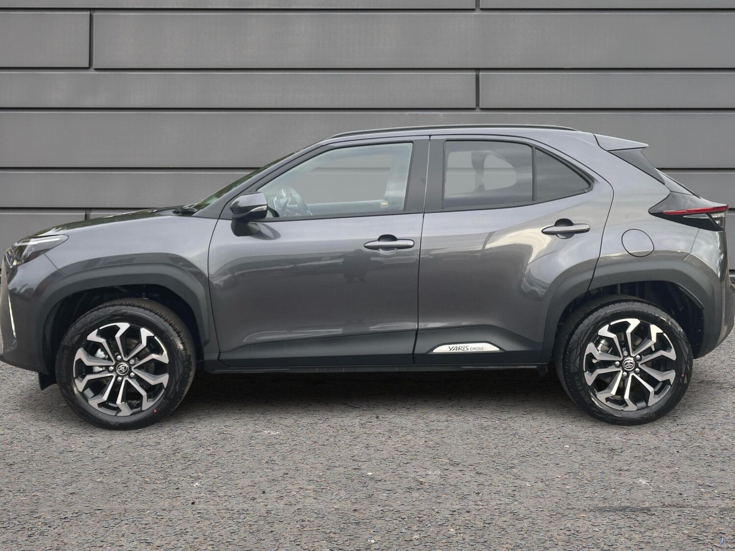 Used Toyota Yaris Cross 2025 for sale - 77359965: Photo 17