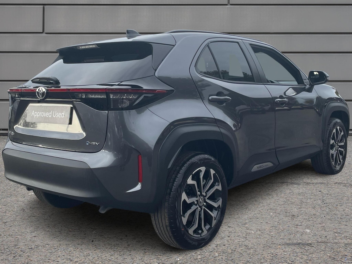 Used Toyota Yaris Cross 2025 for sale - 77359965: Photo 2