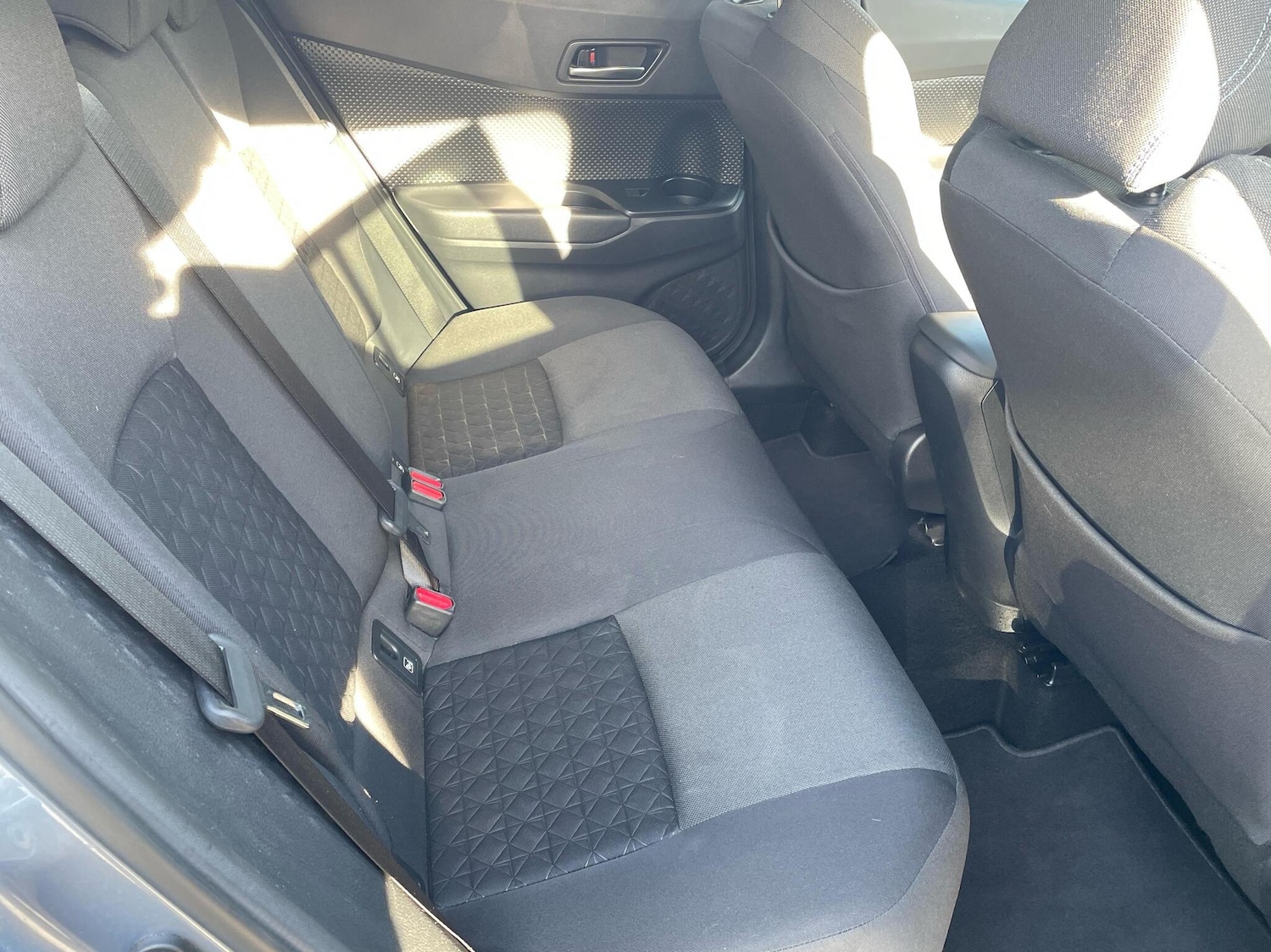 Used Toyota C-HR 2021 for sale - 76111727: Photo 13