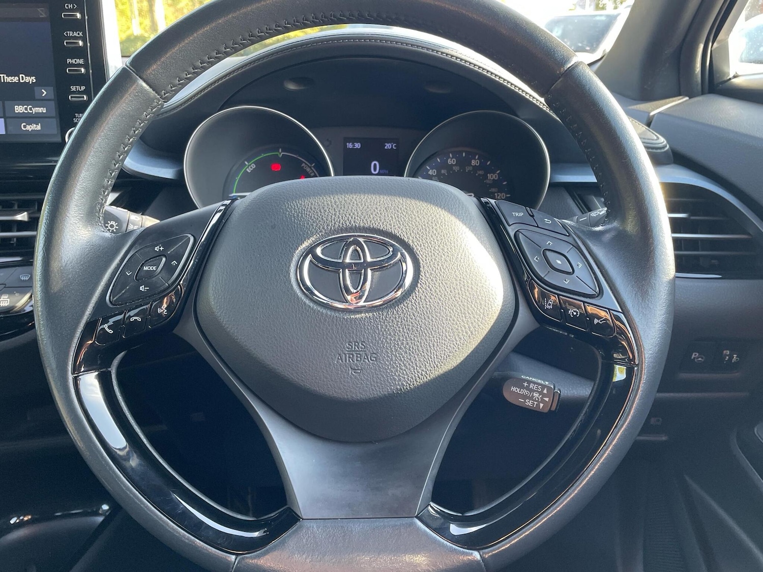 Used Toyota C-HR 2021 for sale - 76111727: Photo 8