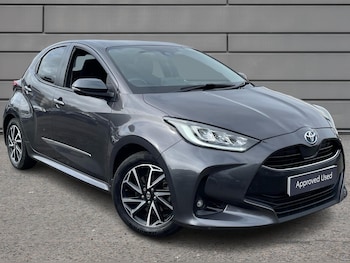 Used Toyota Yaris 2021 for sale - 75758313: Photo