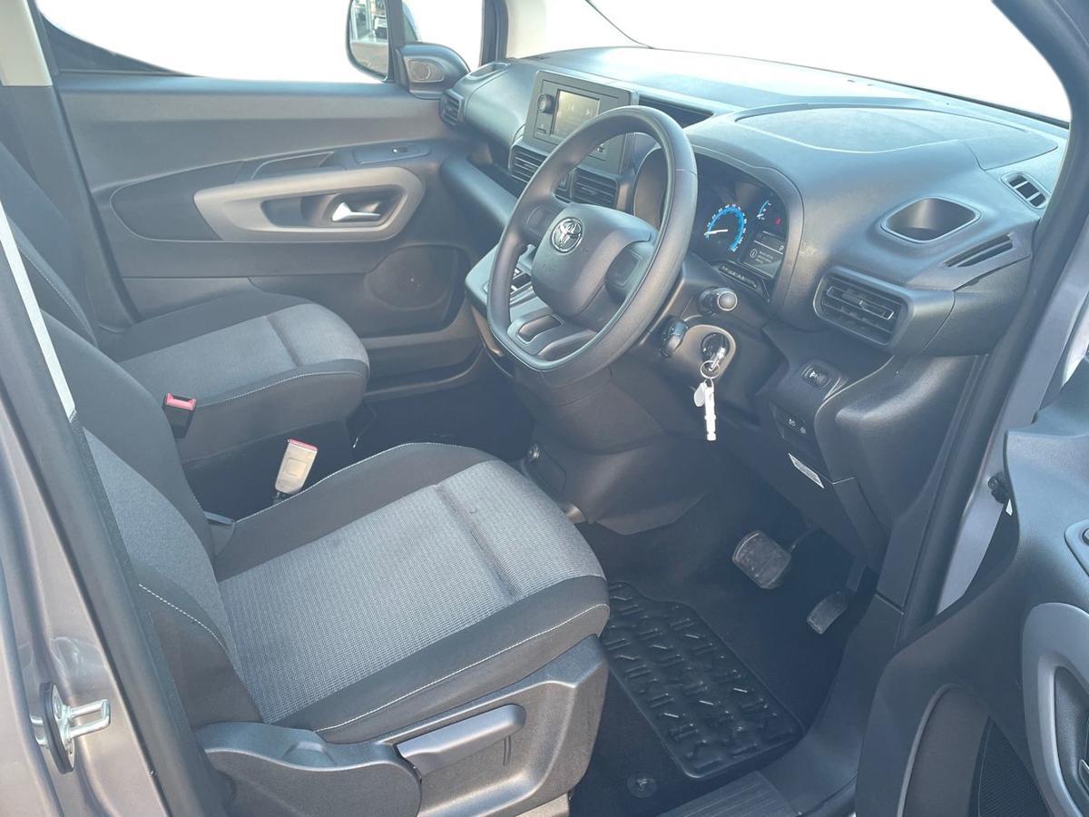 Used Toyota PROACE CITY Verso 2025 for sale - 76574688: Photo 12