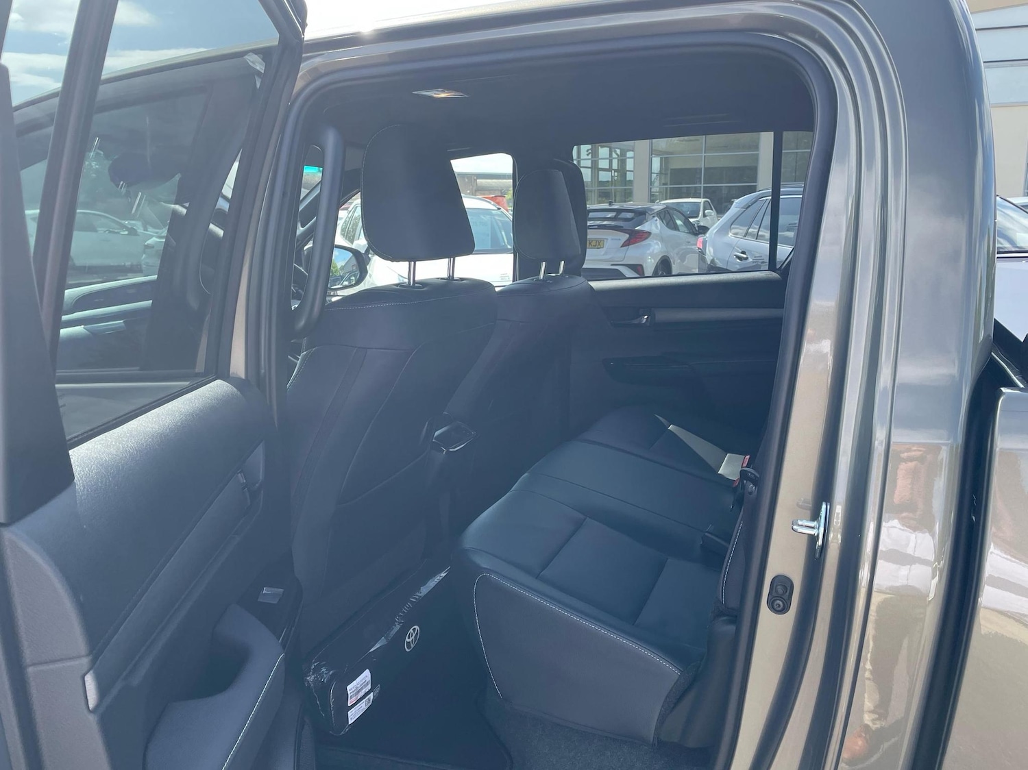 Used Toyota Hilux 2025 for sale - 77176587: Photo 12