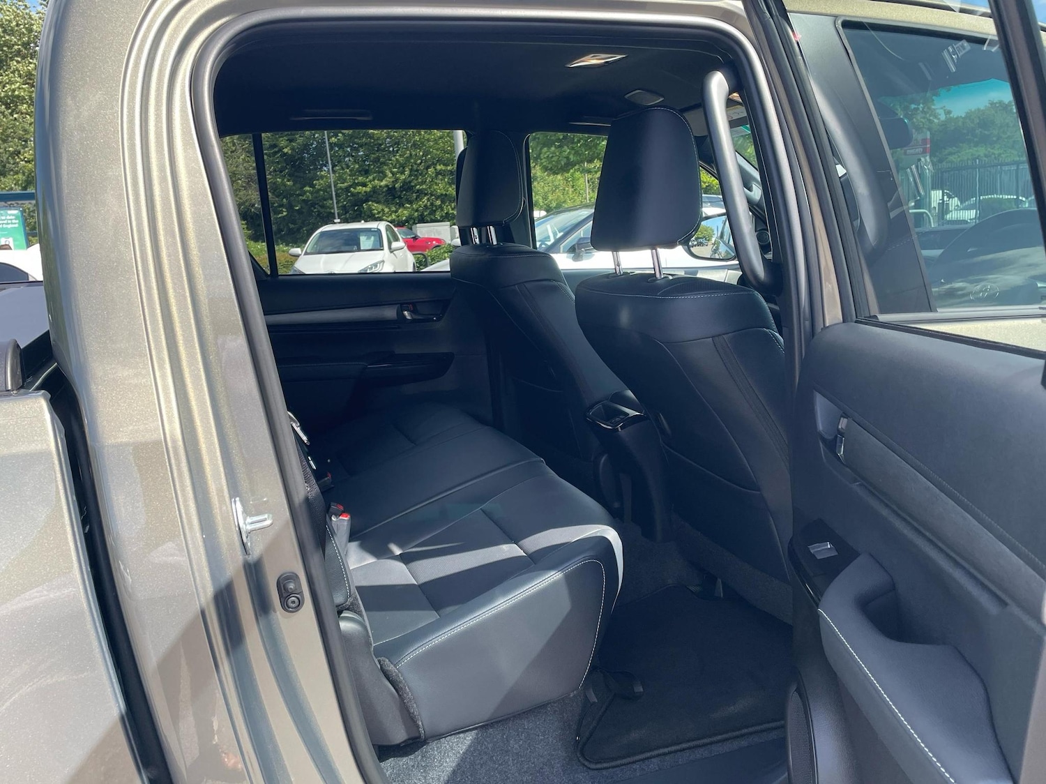 Used Toyota Hilux 2025 for sale - 77176587: Photo 13