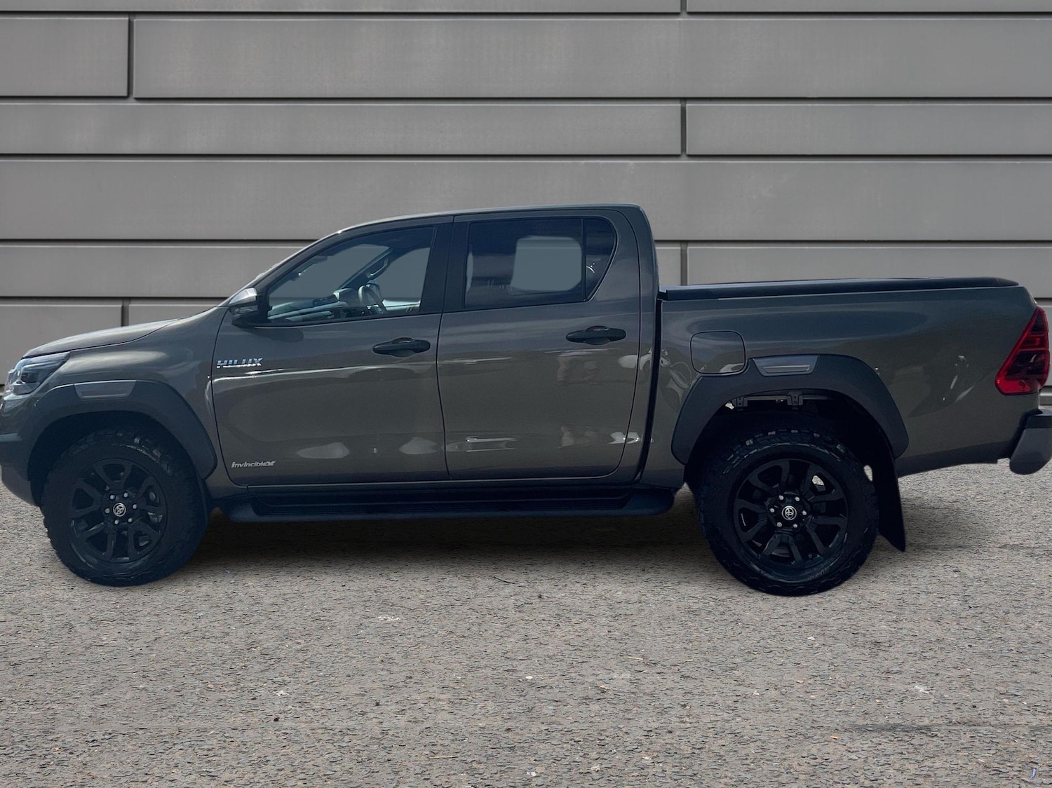 Used Toyota Hilux 2025 for sale - 77176587: Photo 17