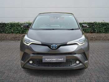 Used Toyota C-HR 2019 for sale - 78186469: Photo