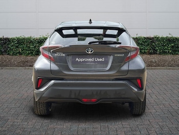 Used Toyota C-HR 2019 for sale - 78186469: Photo