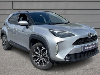 Used Toyota Yaris Cross 2025 for sale - 77013579: Photo