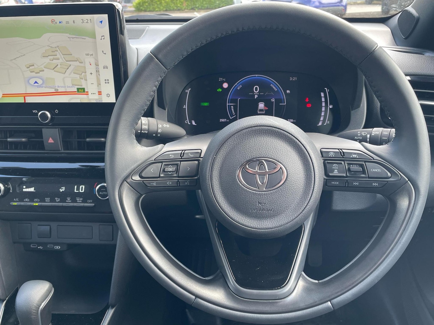 Used Toyota Yaris Cross 2025 for sale - 77013579: Photo 8