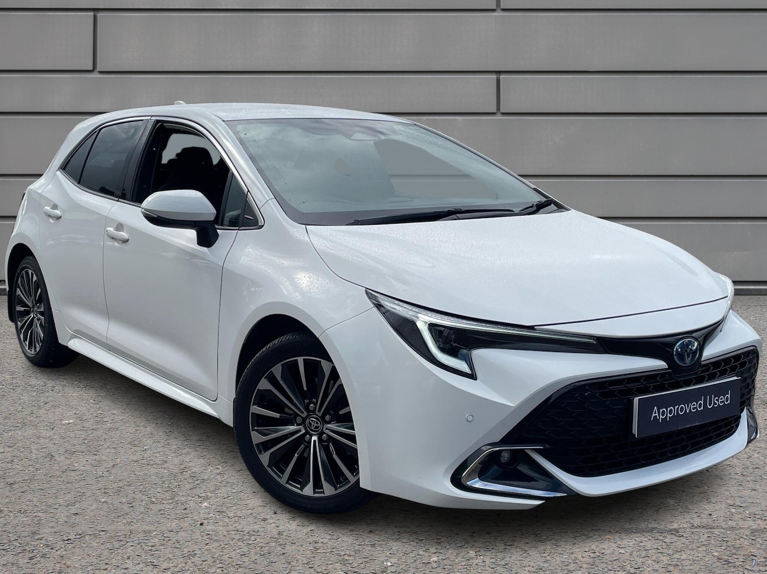 Used Toyota Corolla 2023 for sale - 76111010: Photo 1