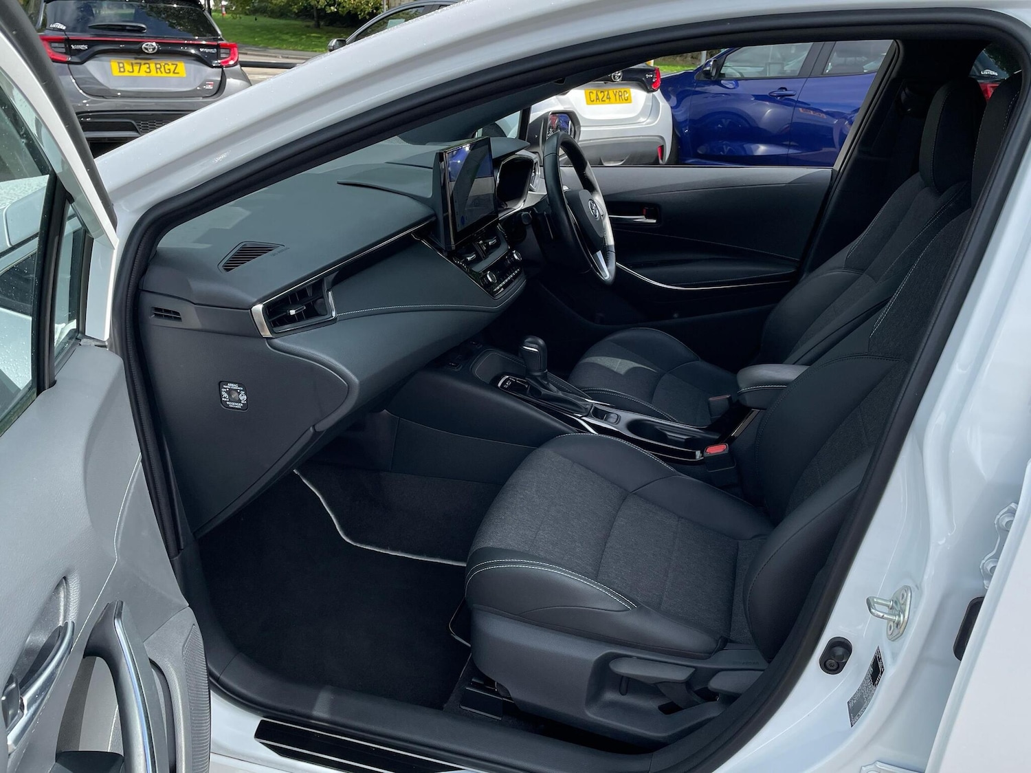 Used Toyota Corolla 2023 for sale - 76111010: Photo 10