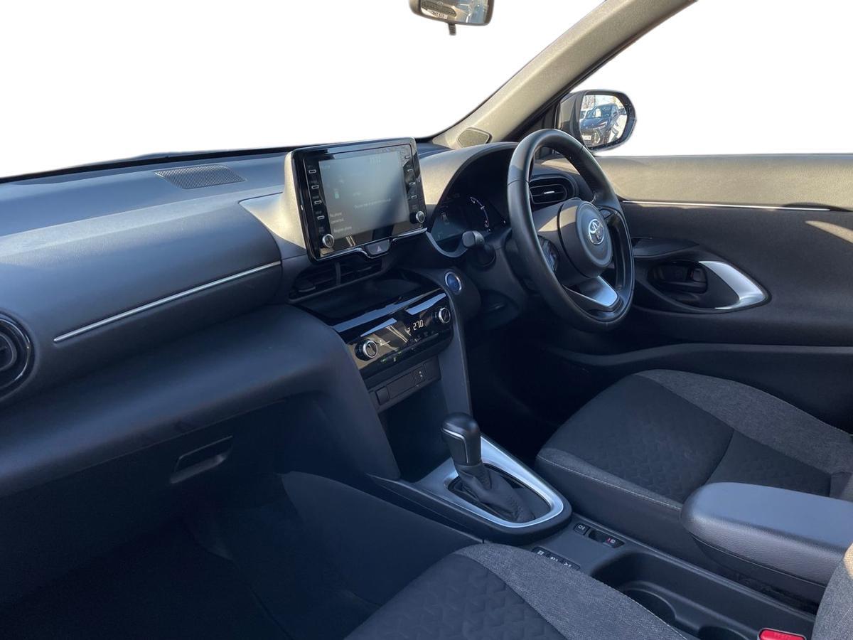 Used Toyota Yaris Cross 2022 for sale - 77177615: Photo 7