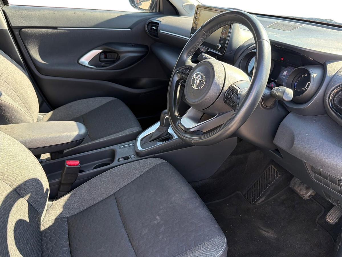 Used Toyota Yaris 2022 for sale - 77926821: Photo 12