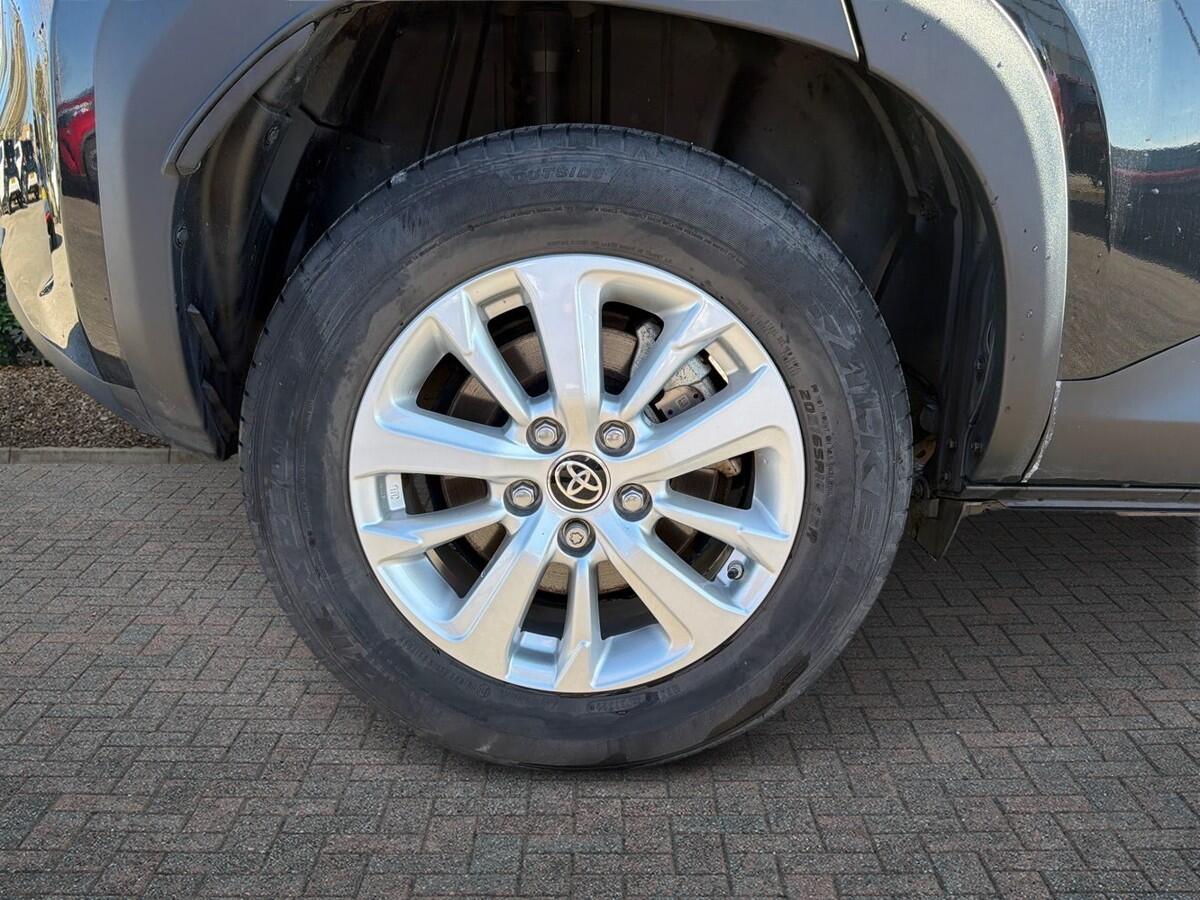 Used Toyota Yaris 2022 for sale - 77926821: Photo 6