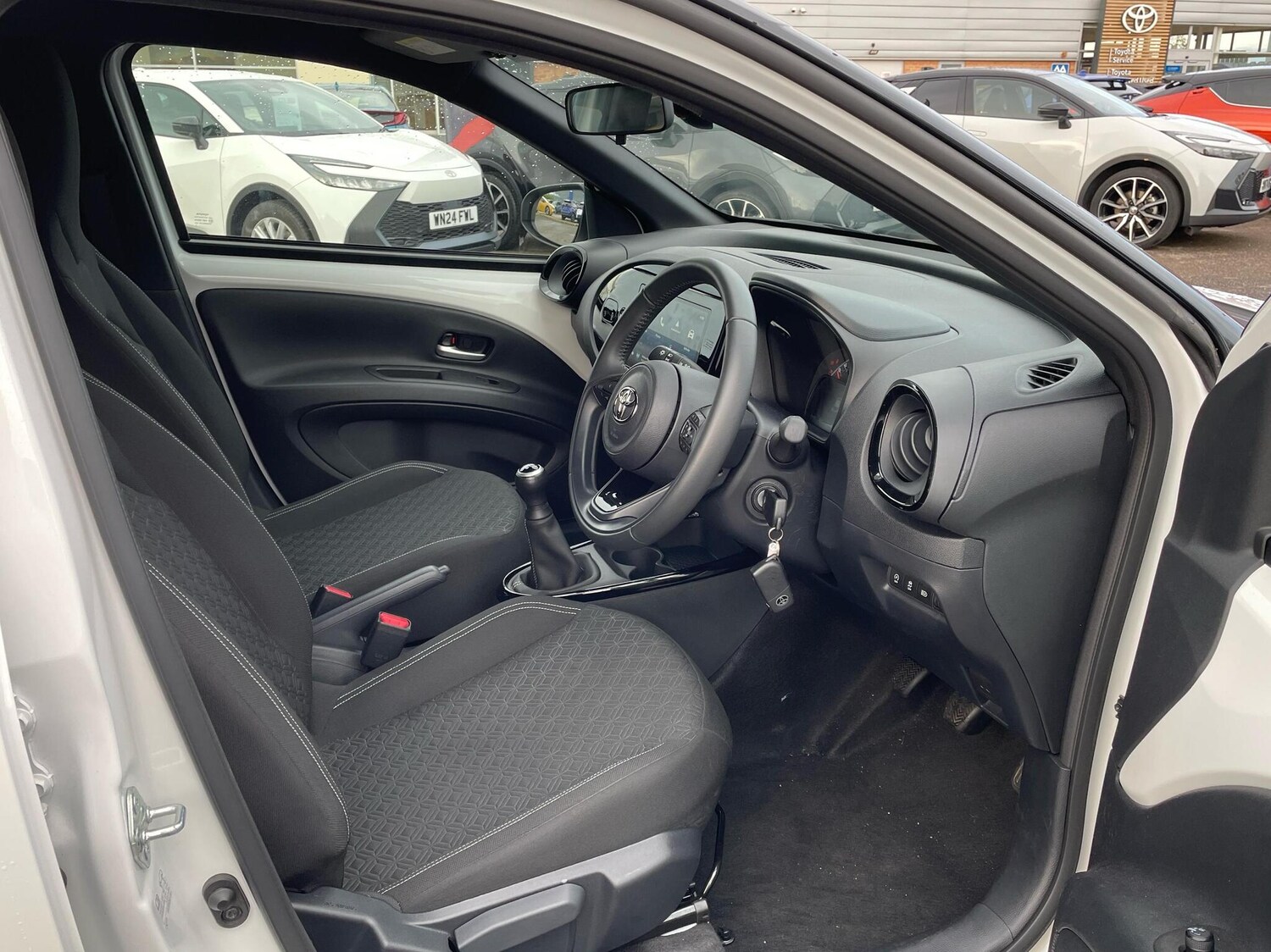 Used Toyota Aygo X 2024 for sale - 76730789: Photo 11