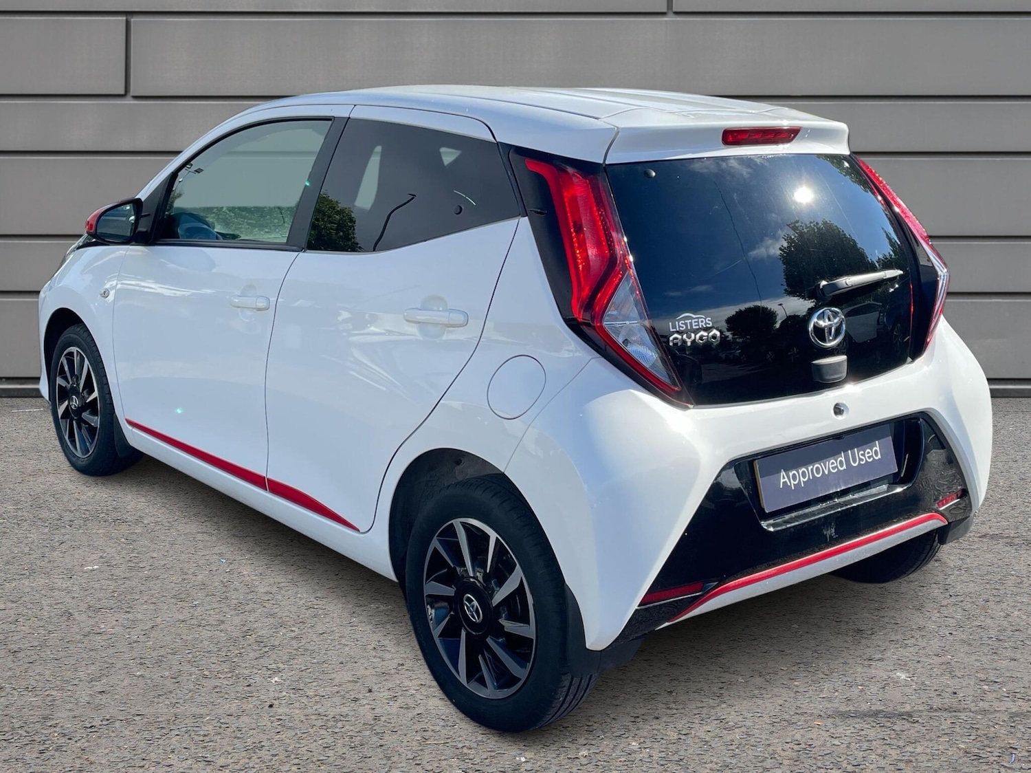 Used Toyota AYGO 2021 for sale - 76110777: Photo 4