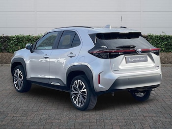 Used Toyota Yaris 2023 for sale - 77539471: Photo