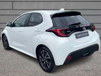 Used Toyota Yaris 2023 for sale - 74535713: Photo