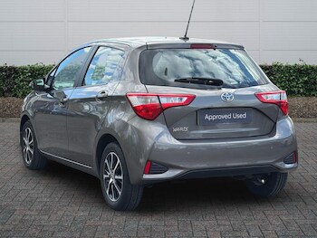 Used Toyota Yaris 2019 for sale - 78293244: Photo