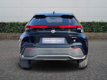 Used Toyota C-HR 2024 for sale - 77725025: Photo