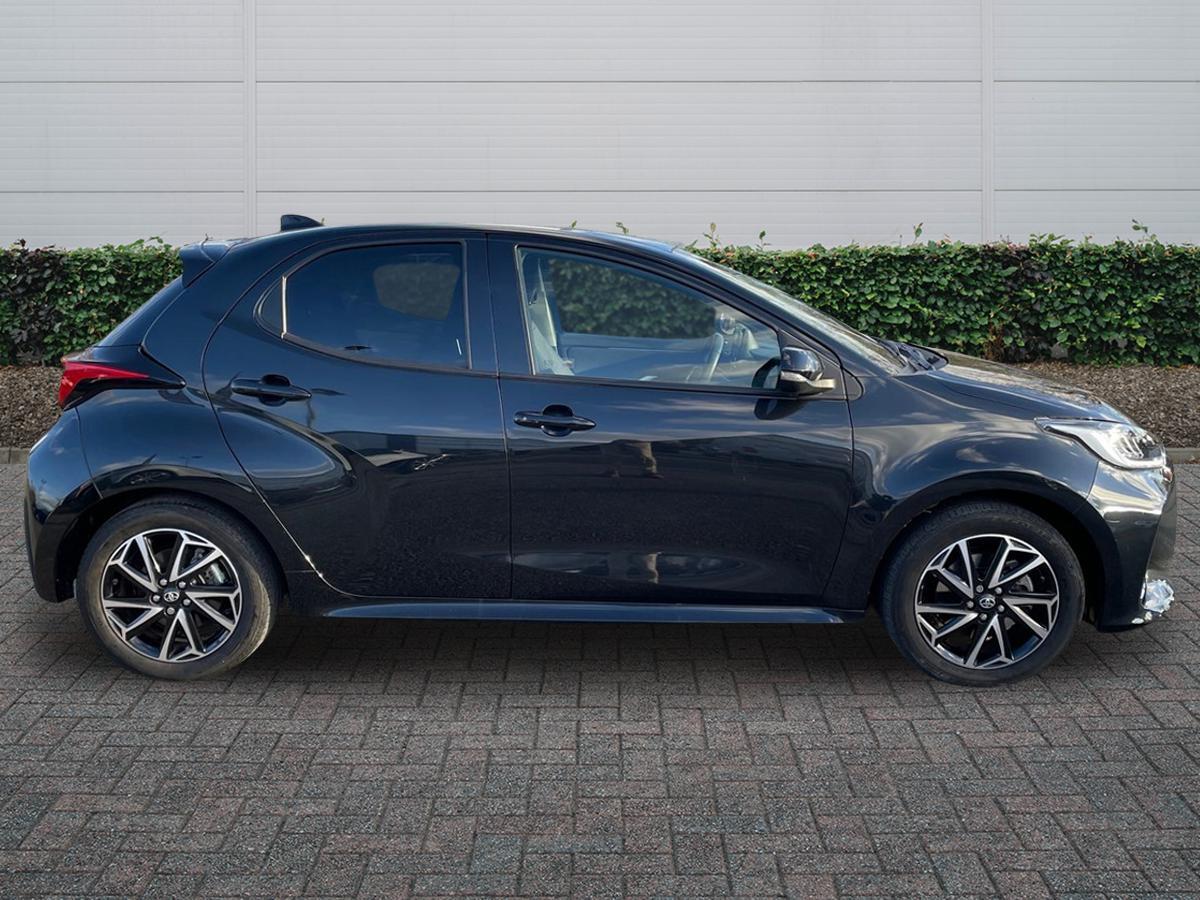 Used Toyota Yaris 2023 for sale - 77177428: Photo 5