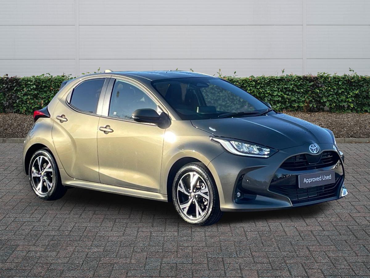 Used Toyota Yaris 2024 for sale - 76730787: Photo 1