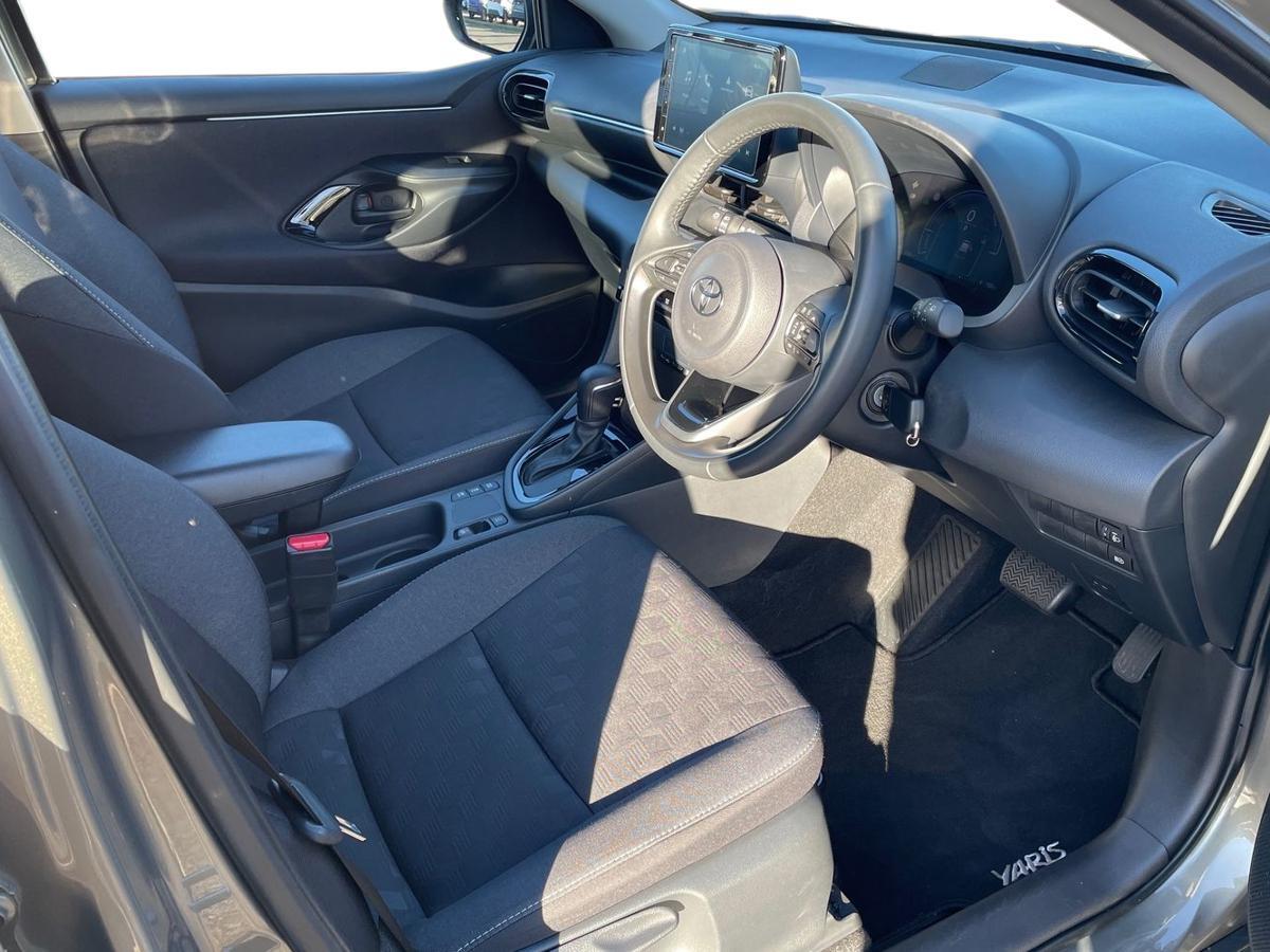 Used Toyota Yaris 2024 for sale - 76730787: Photo 12