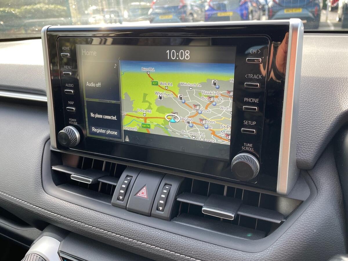 Used Toyota RAV4 2022 for sale - 76730687: Photo 11