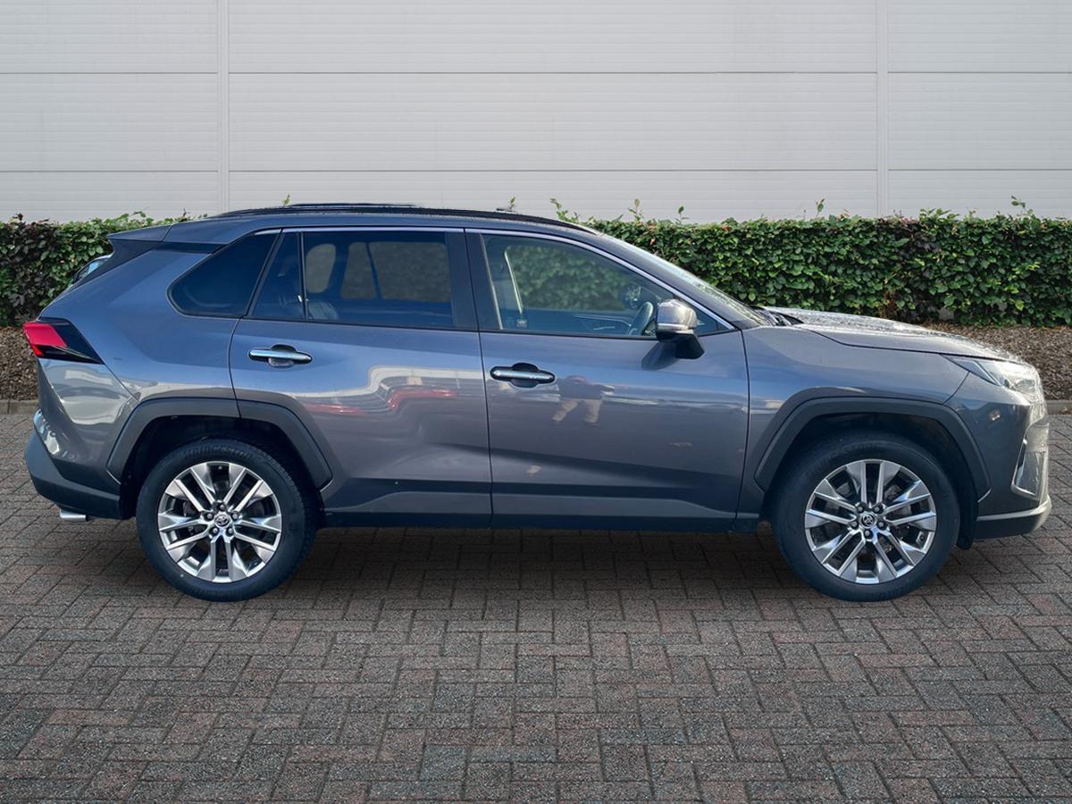 Used Toyota RAV4 2022 for sale - 76730687: Photo 5