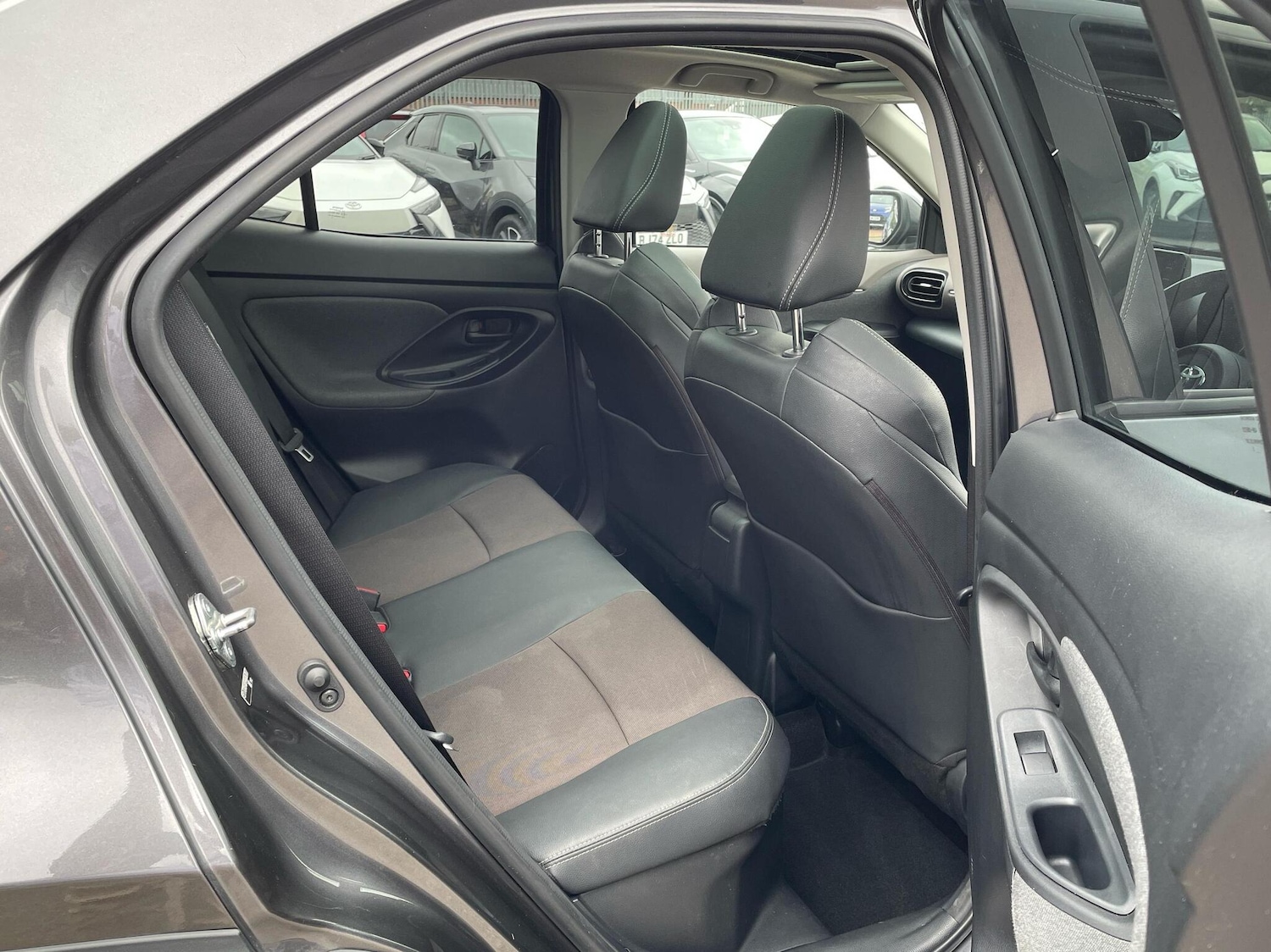 Used Toyota Yaris Cross 2022 for sale - 76110877: Photo 13
