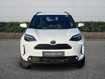 Used Toyota Yaris 2024 for sale - 77725115: Photo