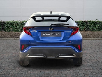 Used Toyota C-HR 2022 for sale - 77132760: Photo