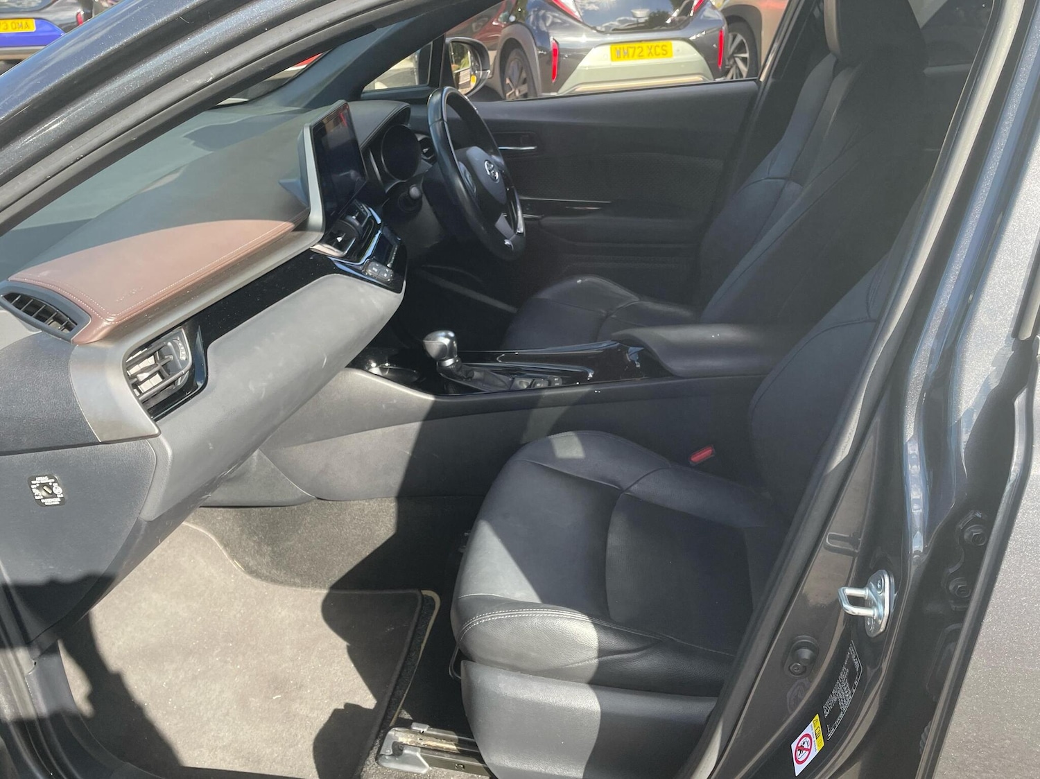 Used Toyota C-HR 2018 for sale - 76111661: Photo 10