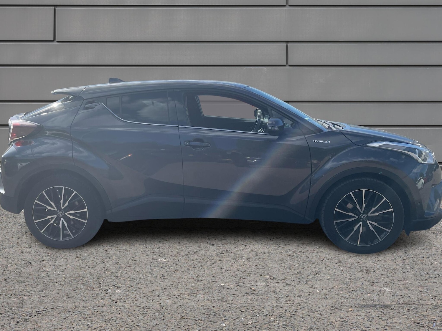 Used Toyota C-HR 2018 for sale - 76111661: Photo 16