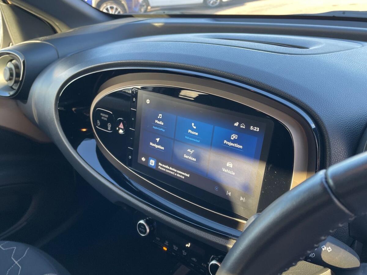 Used Toyota Aygo X 2022 for sale - 76800445: Photo 11