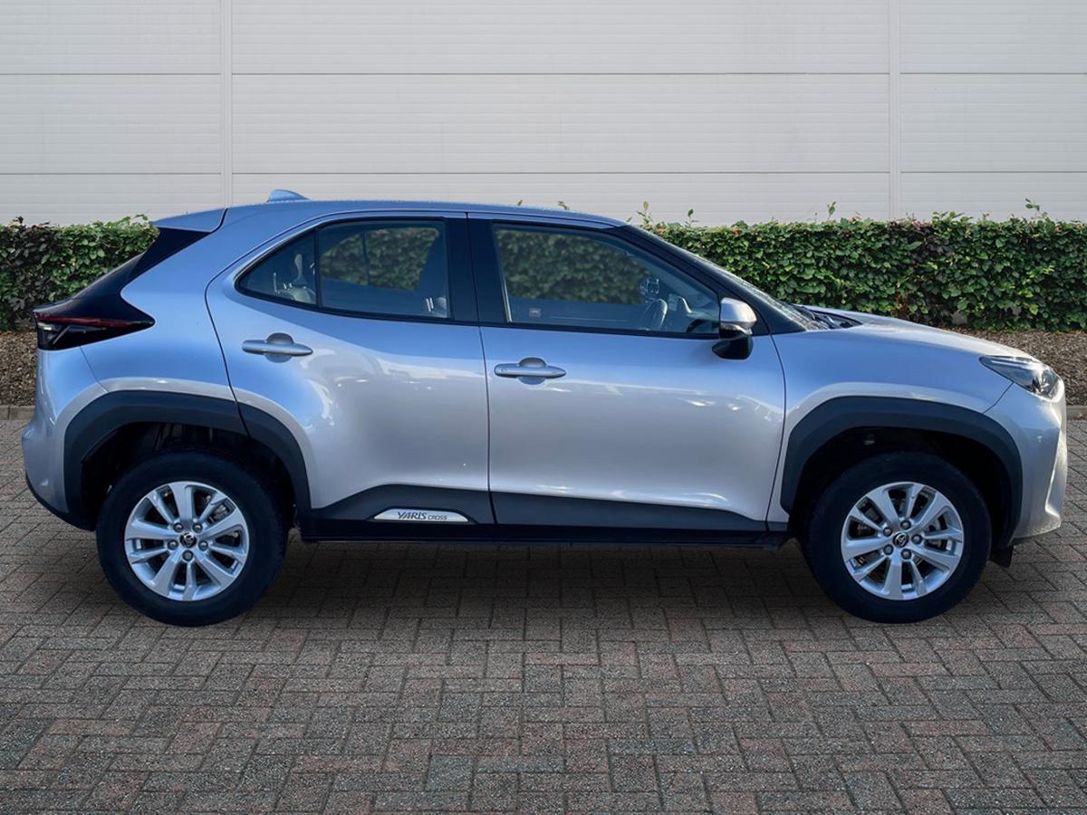 Used Toyota Yaris Cross 2023 for sale - 77177213: Photo 5